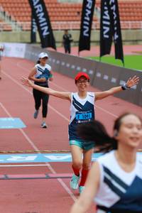 BIB: 1091
                            <button type="button" onclick="openModal(4634318)" class="btn btn-primary btn-sm float-right btn-popup" data-toggle="modal" data-target=".modal-high-quality">
                        <i class="fas fa-shopping-cart"></i> Add to Cart
                    </button>
                                            <button type="button" onclick="isThisMe(4634318, true)" class="btn btn-success btn-sm float-right btn-popup btn-isme hidden" data-toggle="tooltip" data-placement="bottom" title="นี่คือรูปของคุณใช่ไหม คลิกที่นี่เพื่อเอาเข้าอัลบั้ม">
                        <i class="fas fa-plus"></i> Add to album
                    </button>
                    <button type="button" onclick="isThisMe(4634318, false)" class="btn btn-warning btn-sm float-right btn-popup btn-isnotme hidden">
                        <i class="fas fa-ban"></i> Remove from album
                    </button>